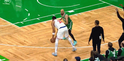 左腿不适后仍回归比赛!唐斯:球队希望我检查下 我只想尽快回归