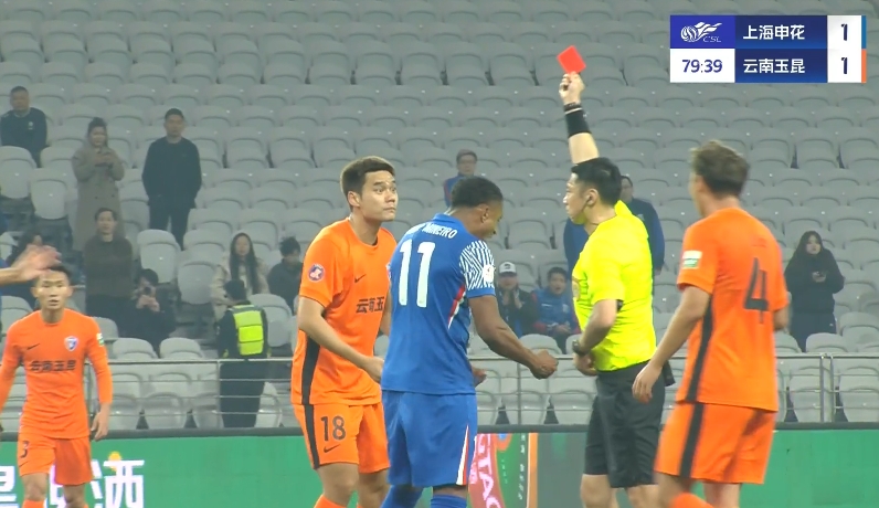 直播吧:申花vs玉昆出现3次争议判罚,玉昆将向中足联提出申诉